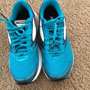 Brooks launch 4 shoes